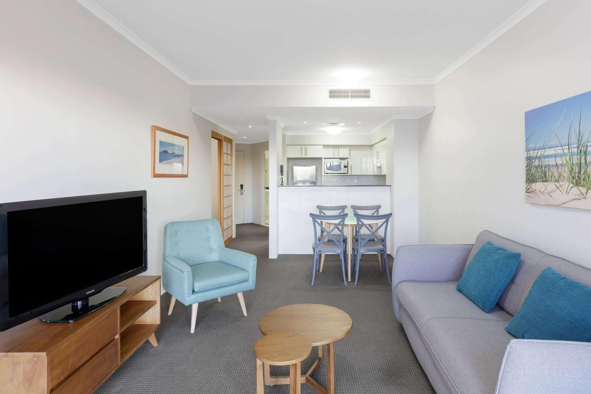 Ramada Resort By Wyndham Shoal Bay Exteriör bild